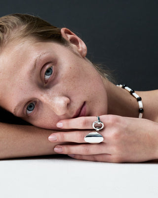 oval ring