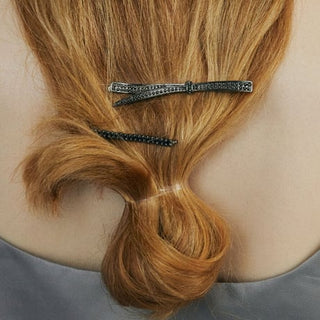 HELEN bow pin