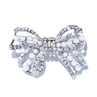 bow brooch