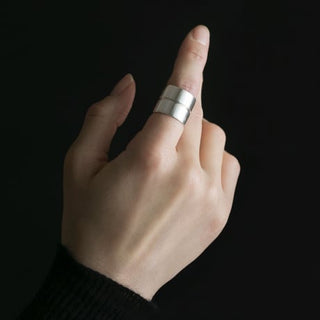 the line ring