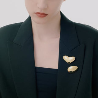 calm brooch