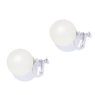 bubble pearl earring