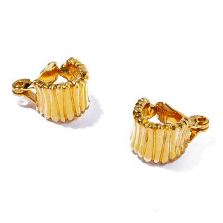 metis earring