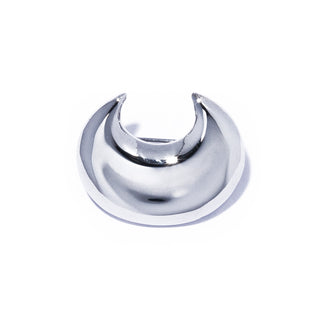 tsuki brooch