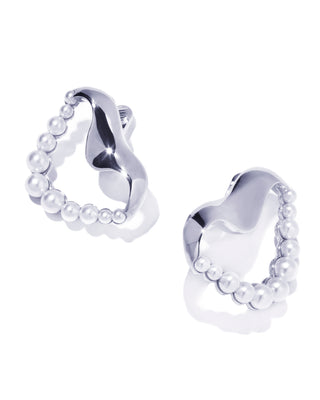 undulate pearl earring