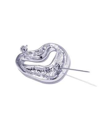 undulate brooch