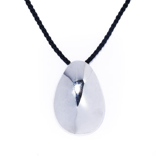 calm necklace