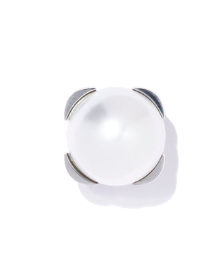 contour brooch