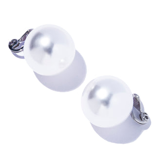 bubble pearl earring