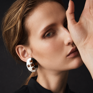 crest earring