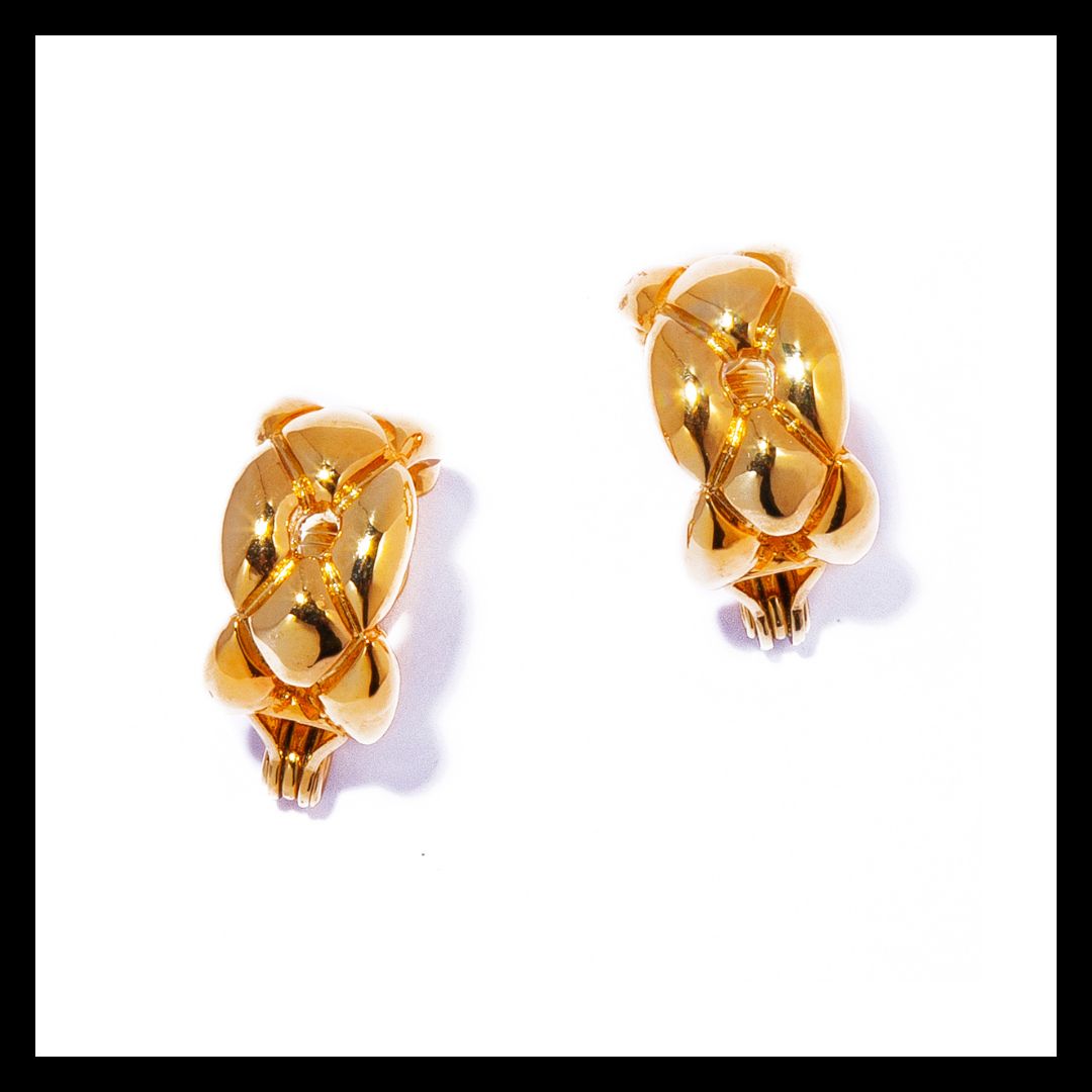 lp‐2024‐hoop earring – iris47