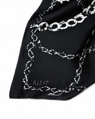 tangle mini scarf