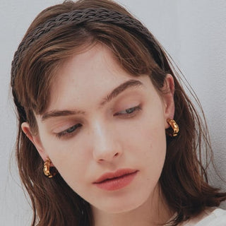 crunch earring