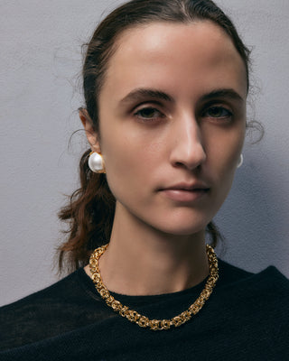 contour earring M